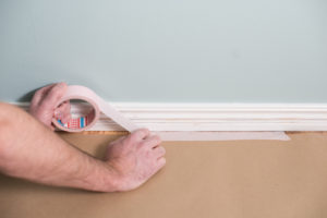 Maskerer rundt listene som skal males